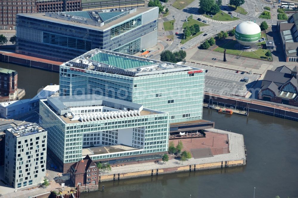 Aerial photograph Hamburg - View of the construction site of the Ericus-Contor (front) and the new headquarters of the Spiegel Group in HafenCity