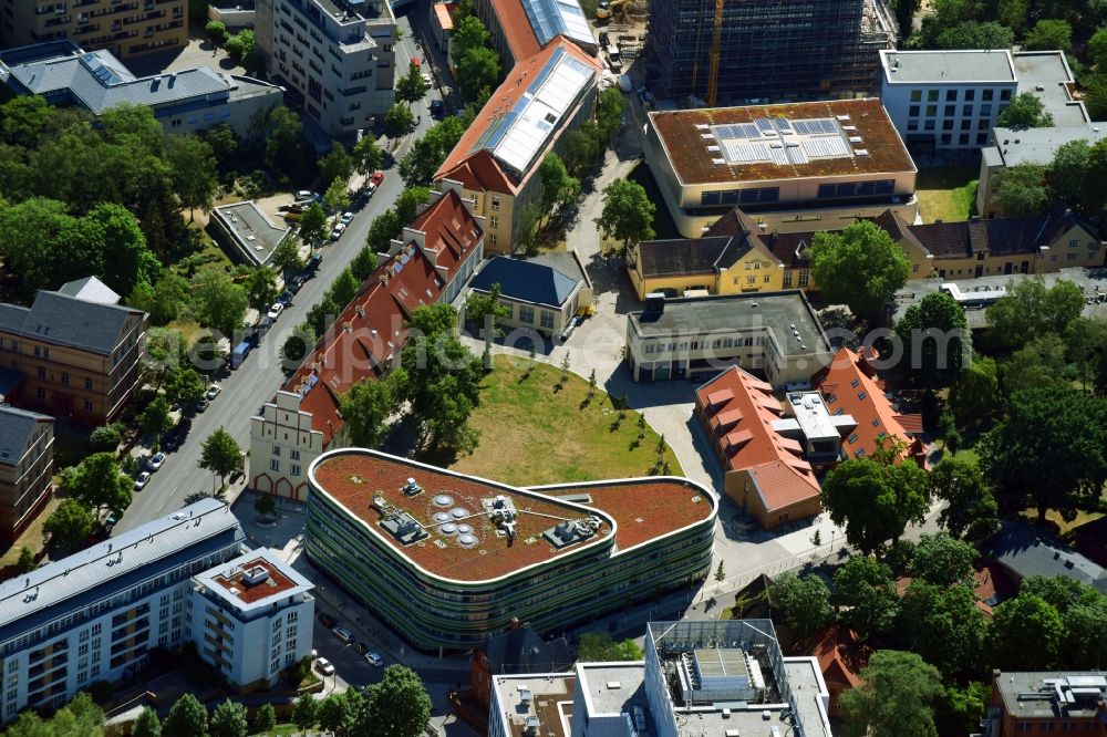 Aerial image Berlin - Construction site to build new research and laboratory building for life sciences in the district of Mitte in Berlin