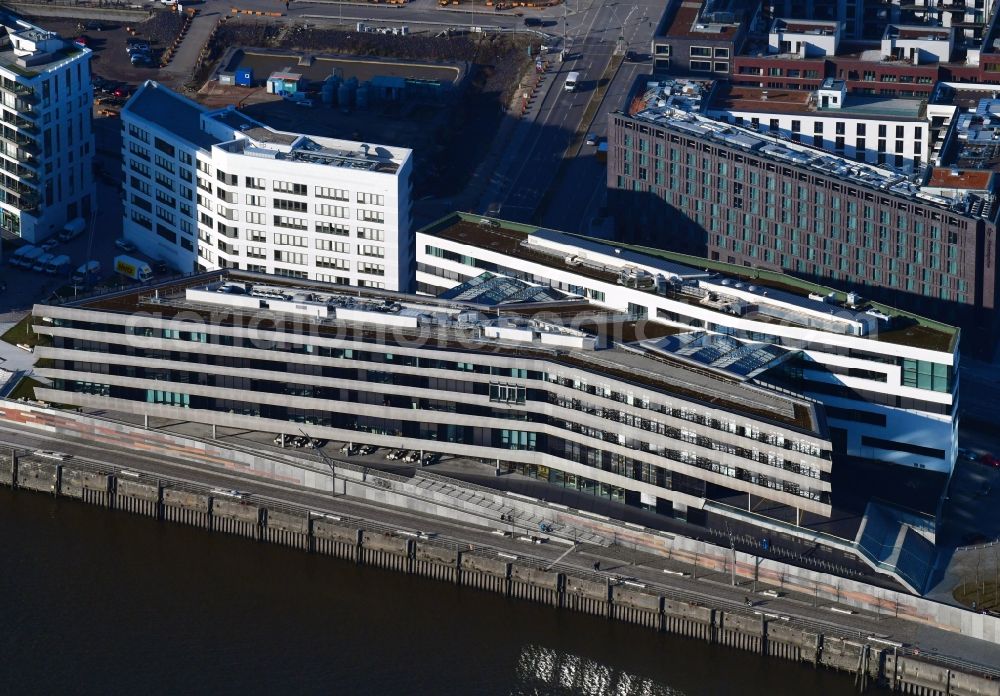 Hamburg from the bird's eye view: View of building lot of the new Hafen city University in Hamburg