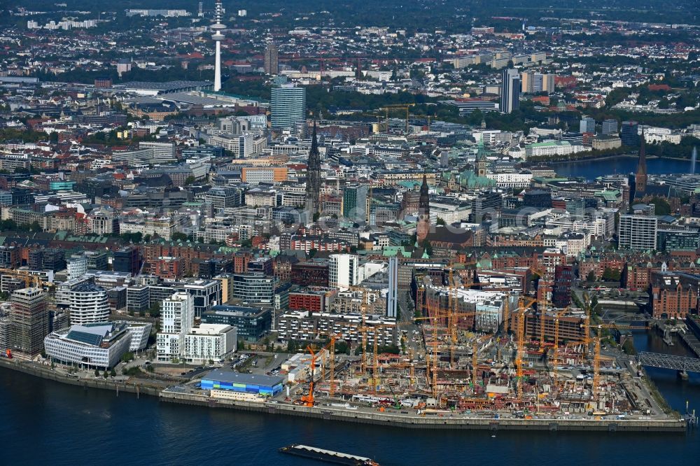 Hamburg from above - Construction site for the new building complex of the shopping center at Ueberseequartier at Chicagokai - Ueberseeallee in the Hafencity district in the district Hafencity in Hamburg, Germany