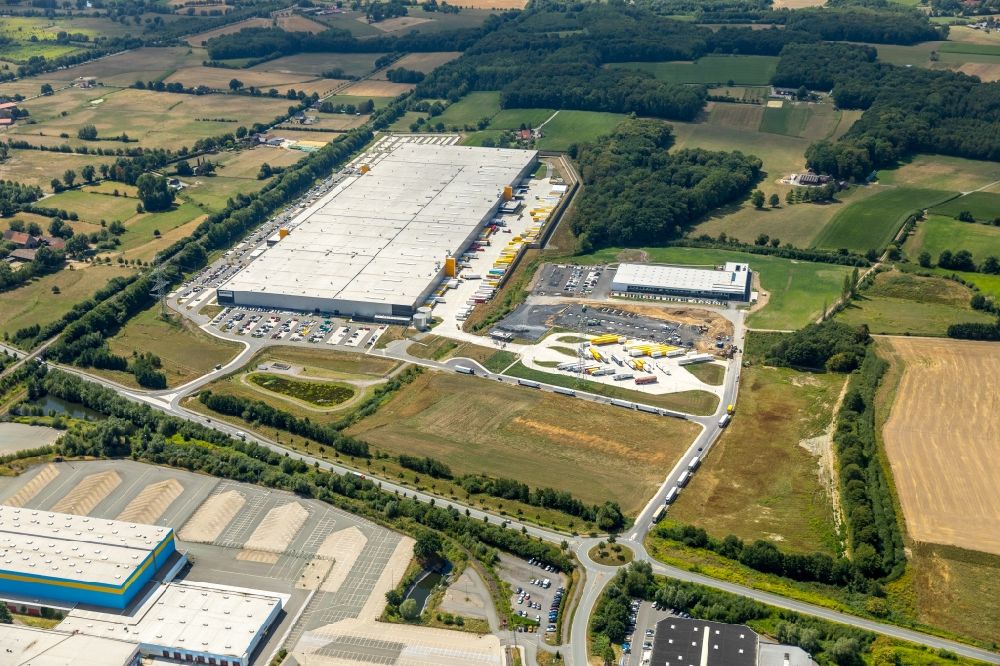 Aerial image Werne - Complex on the site of the logistics center Amazon Logistik in Werne in the state North Rhine-Westphalia