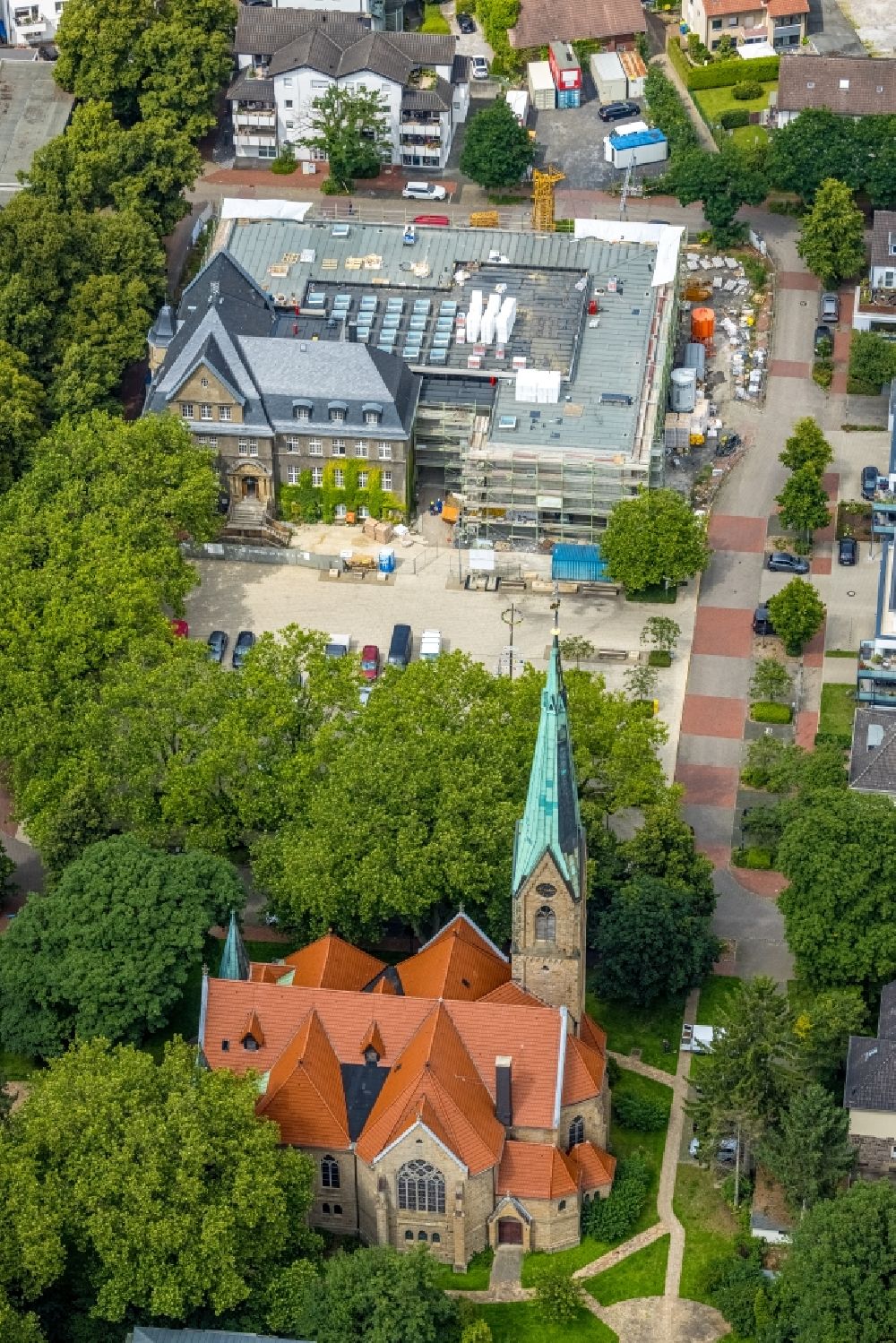 Holzwickede from above - Construction site of Town Hall building of the city administration as a building extension Am Markt - Poststrasse in the district Brackel in Holzwickede at Ruhrgebiet in the state North Rhine-Westphalia, Germany