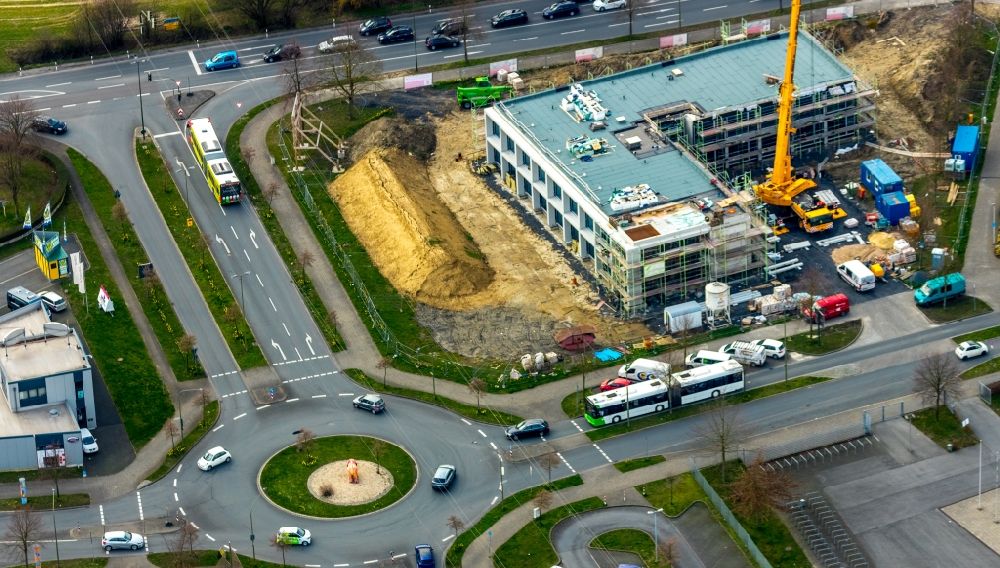Hamm from above - Construction site for the new construction of an office and commercial building of the Sparkasse in the district Westtuennen in Hamm in the state North Rhine-Westphalia, Germany
