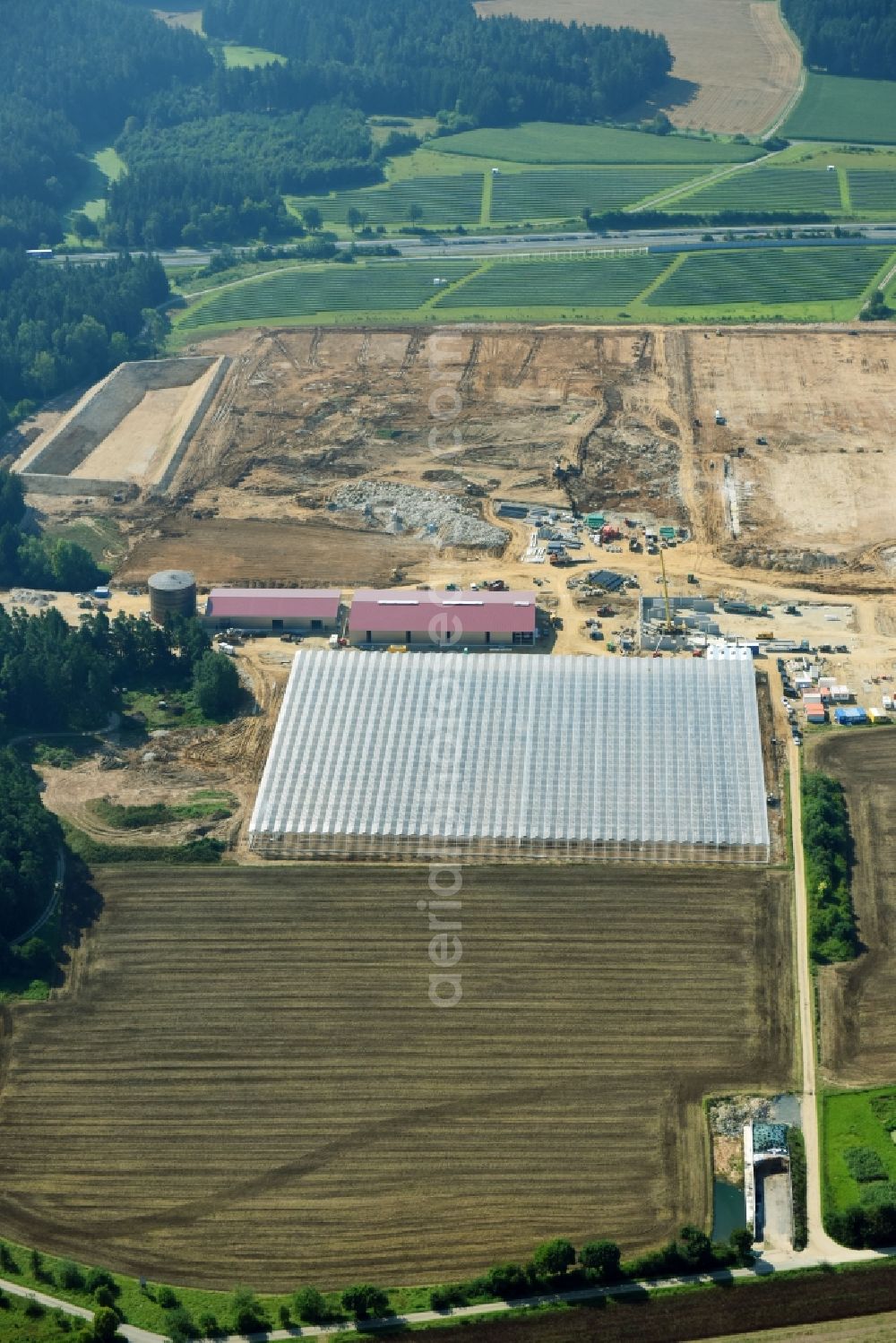 Feulersdorf from above - Construction site of greenhouses series of company Scherzer & Boss Fruchtgemuese GmbH in Feulersdorf in the state Bavaria, Germany
