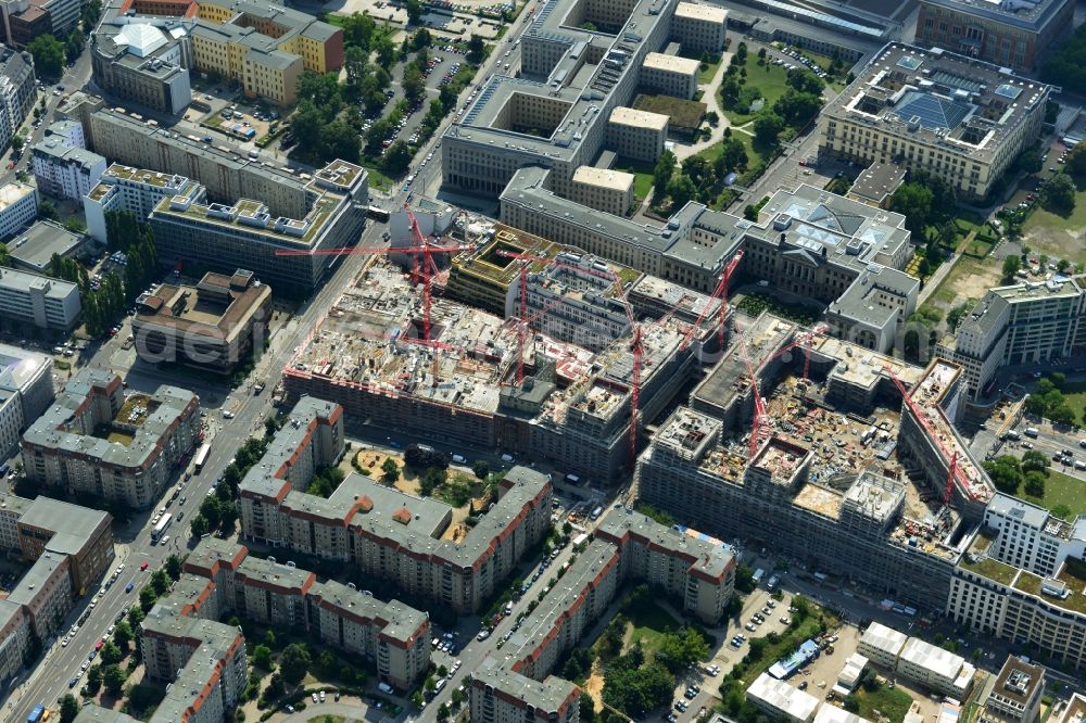 Berlin from the bird's eye view: New building on the site Wertheim at Leipziger Platz 12 in Berlin-Mitte