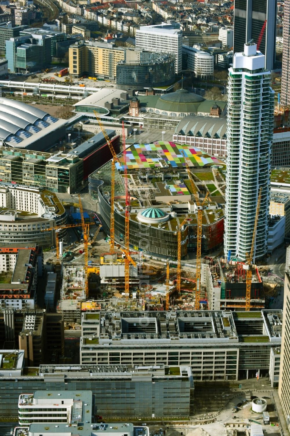 Frankfurt am Main from the bird's eye view: Construction site for new high-rise building complex The Spin before GRAND TOWER on Gueterplatz in the district Gallus in Frankfurt in the state Hesse, Germany