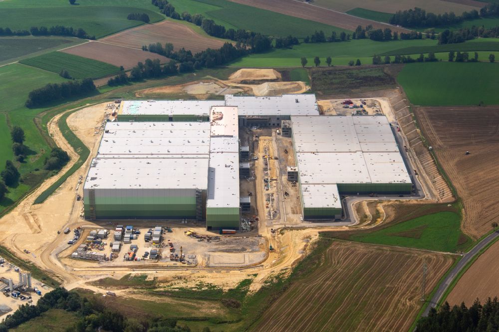 Aerial photograph Marktredwitz - Construction site and assembly work for the construction of a high-bay warehouse building complex and logistics center EDEKA on street Rathaushuette in Marktredwitz in the state Bavaria, Germany