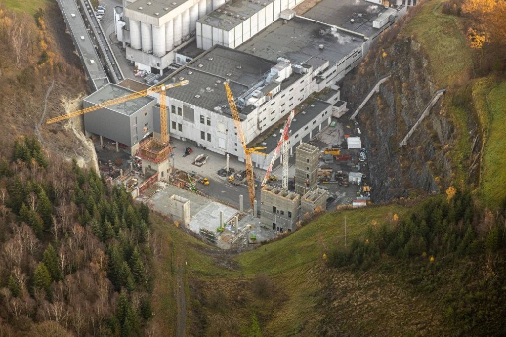 Aerial photograph Grevenstein - Construction site and assembly work for the construction of a high-bay warehouse building complex and logistics center on the premises of the brewery Brauerei C.& A. VELTINS GmbH & Co. KG An of Streue in Grevenstein in the state North Rhine-Westphalia, Germany