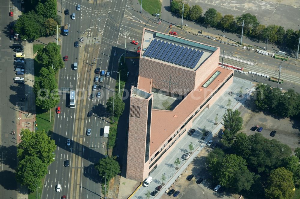 Leipzig from the bird's eye view: View of the new building of the Catholic provost - Church St.Trinitatis on the southern edge of the city of Leipzig in Saxony