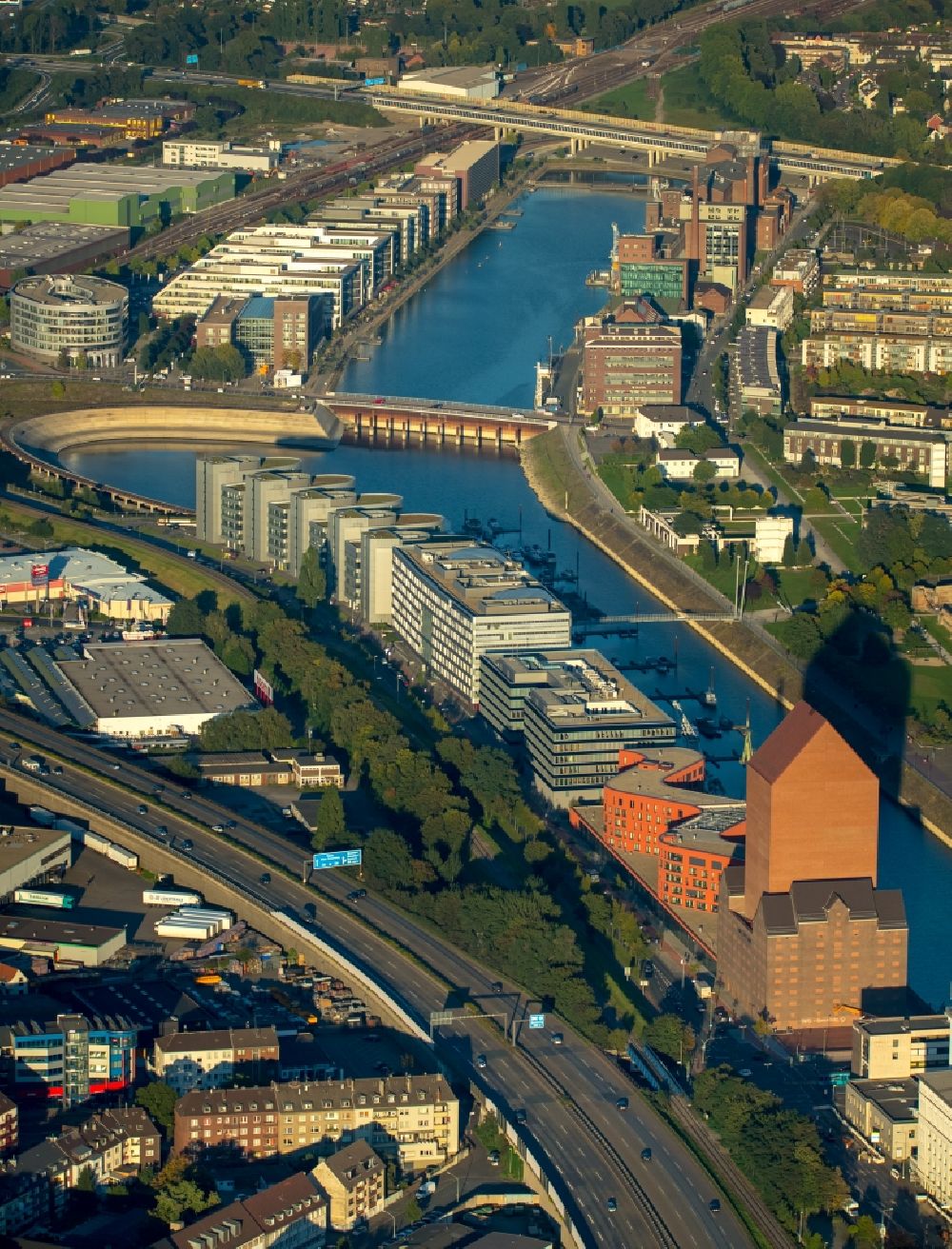 Aerial photograph Duisburg - New NRW State Archive on Schwanentor in Duisburg in North Rhine-Westphalia