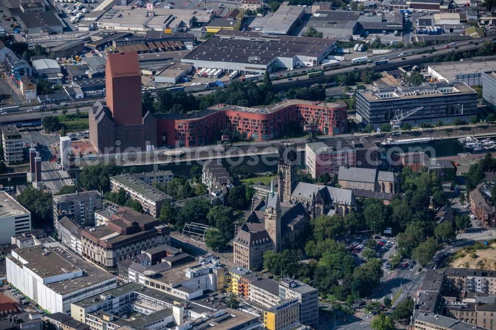 Aerial photograph Duisburg - New NRW State Archive on Schwanentor in the district Kasslerfeld in Duisburg at Ruhrgebiet in North Rhine-Westphalia