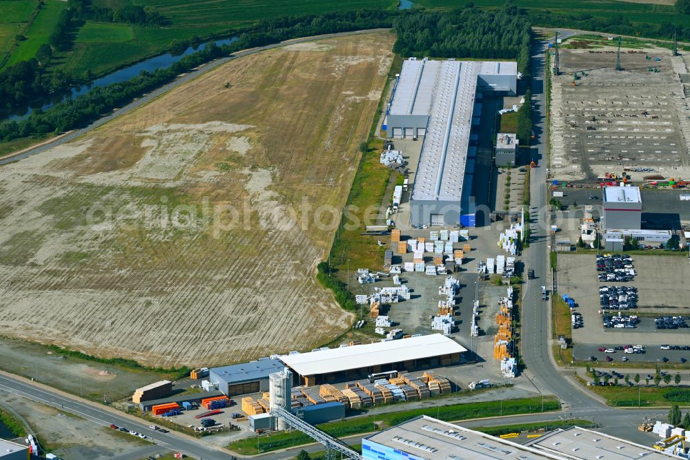 Aerial photograph Bremerhaven - Construction site to build a new building complex on the site of the logistics center Maersk Logistik Campus on street Seewindstrasse in the district Fischereihafen in Bremerhaven in the state Bremen, Germany