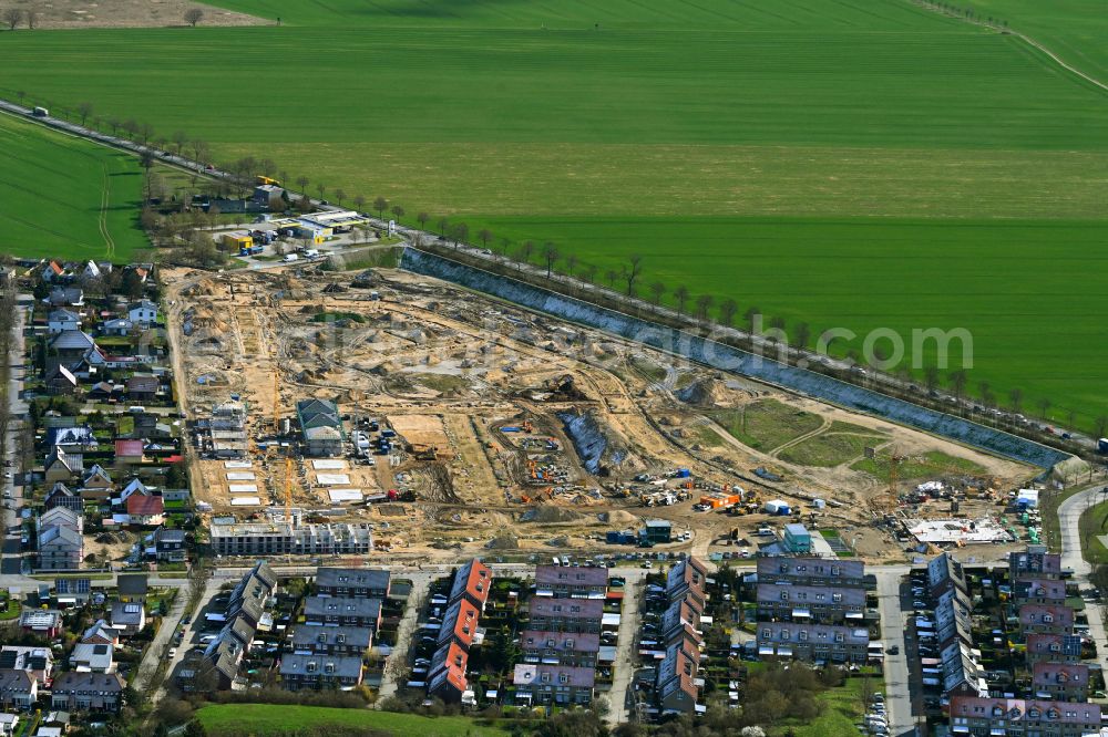 Aerial photograph Ahrensfelde - Construction site to build a new multi-family residential complex Ahrensfelder Obstwiesen on street Blumberger Chaussee in Ahrensfelde in the state Brandenburg, Germany