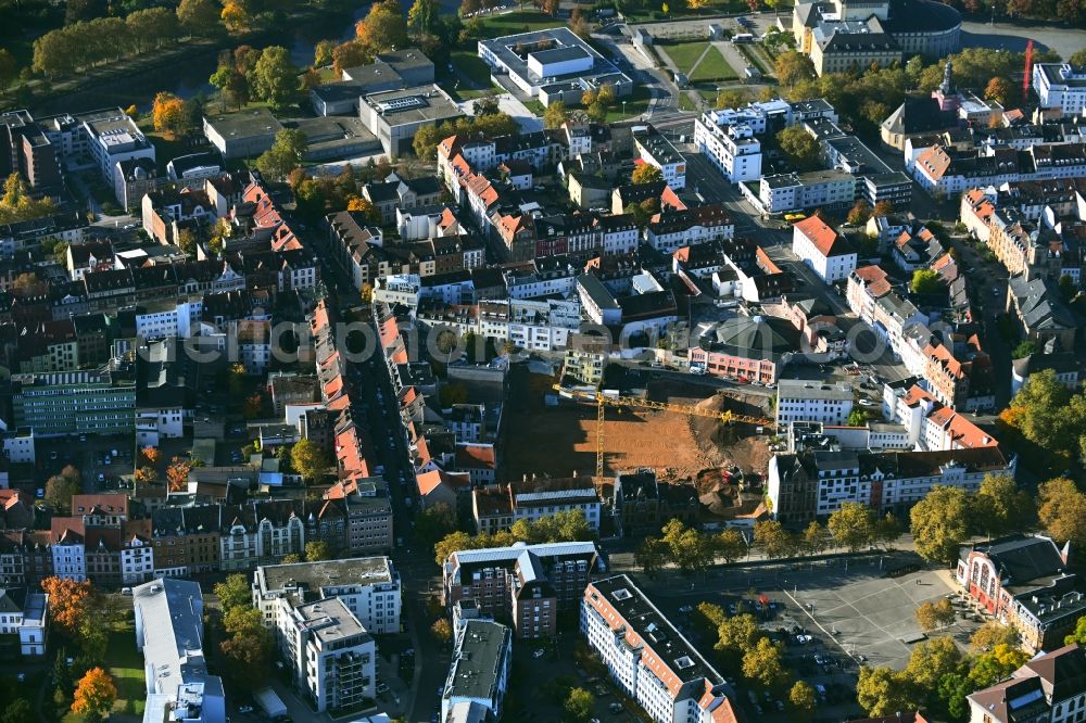 Saarbrücken from the bird's eye view: Construction site to build a new multi-family residential complex in Areal Neugaesschen - Grossherzog-Friedrich-Strasse in the district Sankt Johann in Saarbruecken in the state Saarland, Germany