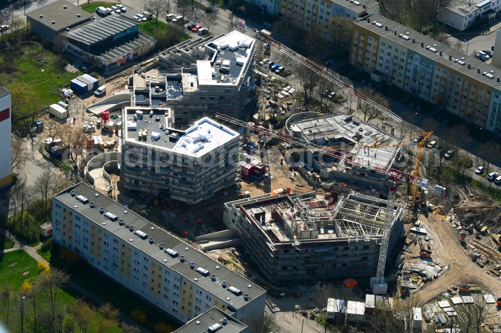 Halle (Saale) from above - Construction site to build a new multi-family residential complex on Begonienstrasse - Muldestrasse in the district Noerdliche Neustadt in Halle (Saale) in the state Saxony-Anhalt, Germany