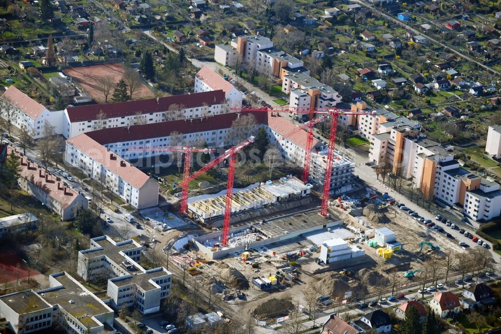 Berlin from the bird's eye view: Construction site to build a new multi-family residential complex Dessauerstrasse - Retzowstrasse in the district Lankwitz in Berlin, Germany