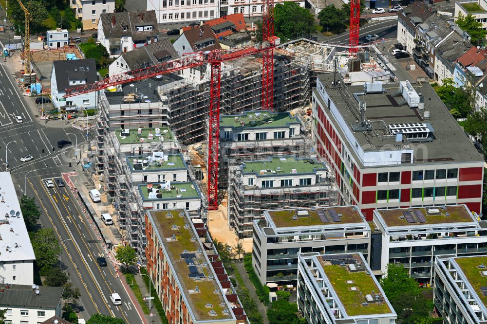 Darmstadt from above - Construction site to build a new multi-family residential complex HERZOGHOeFE on street Eschollbruecker Strasse Ecke Donnersbergring in the district Darmstaedter Verlegerviertel in Darmstadt in the state Hesse, Germany