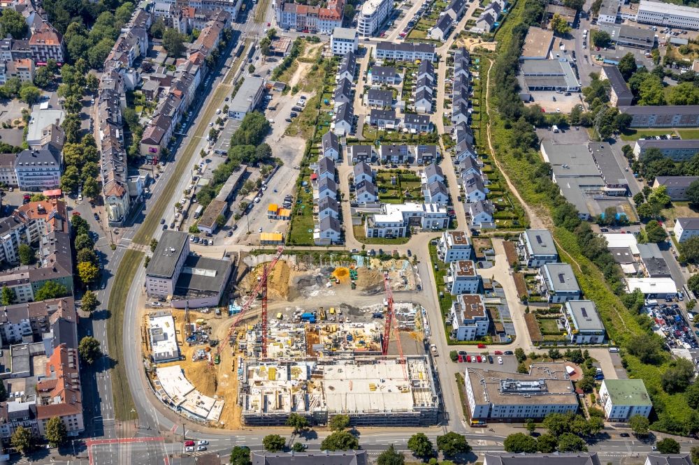 Dortmund from the bird's eye view: Construction site to build a new multi-family residential complex Kaiser-Quartier on Kloennestrasse in Dortmund in the state North Rhine-Westphalia, Germany