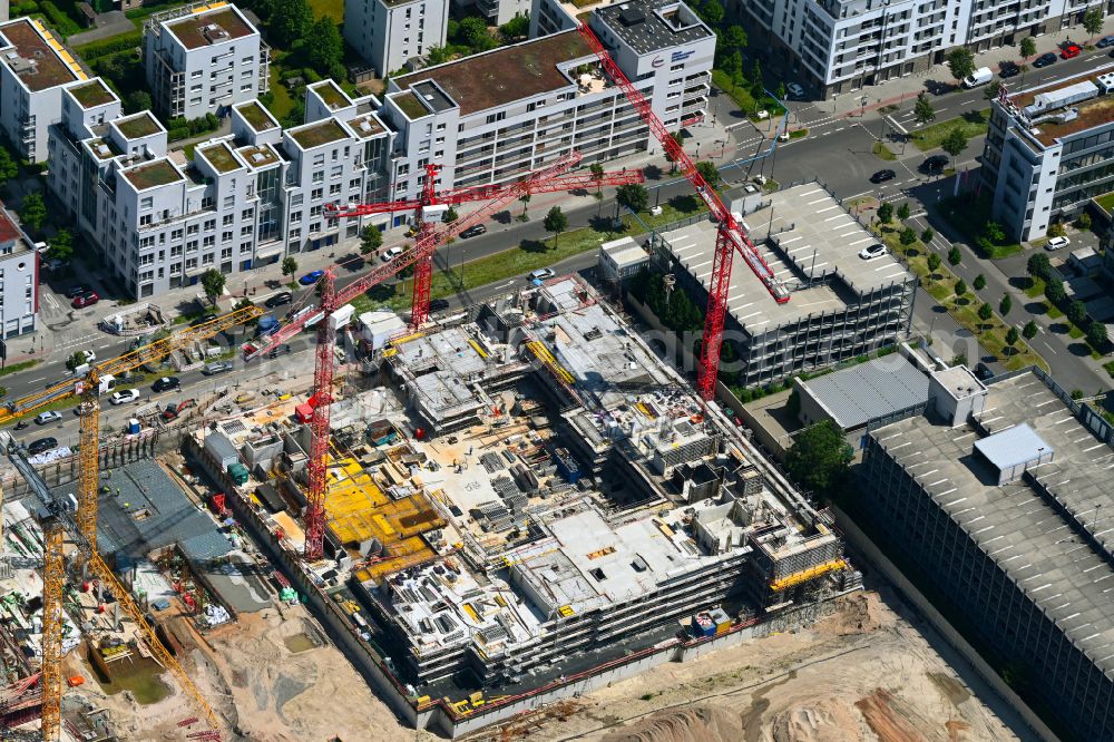 Ludwigshafen am Rhein from above - Construction site to build a new multi-family residential complex Ludwigs-Quartier on street Yorckstrasse - Halbergstrasse - Rheinallee in Ludwigshafen am Rhein in the state Rhineland-Palatinate, Germany