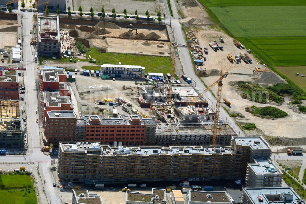 Aerial image München - Construction site to build a new multi-family residential complex on Aubinger Allee in Munich in the state Bavaria, Germany