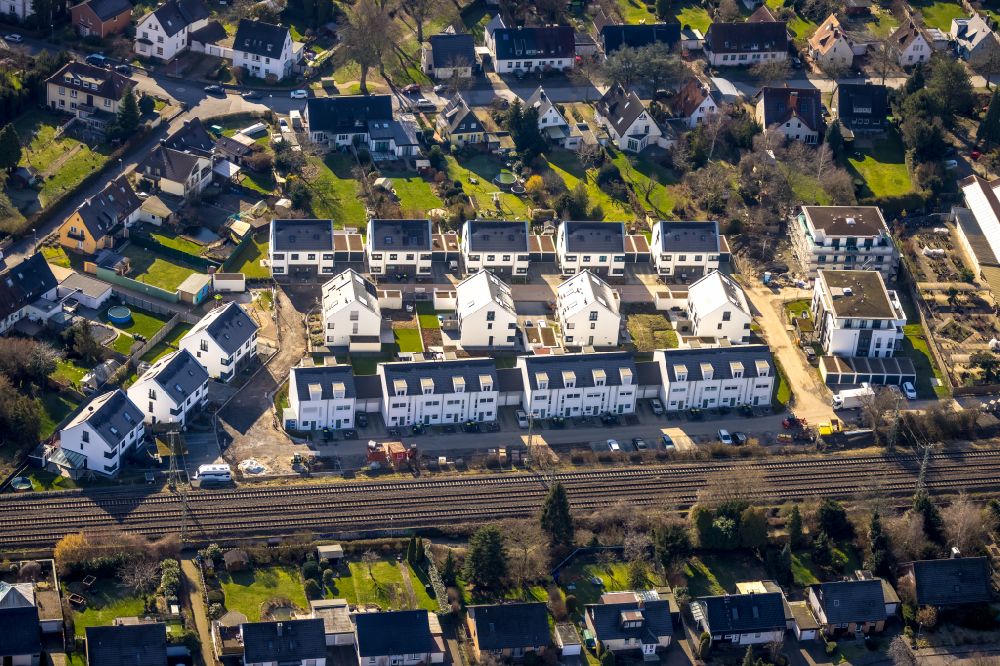 Aerial image Unna - Construction site to build a new multi-family residential complex on street Schwarzdornweg in the district Alte Heide in Unna at Ruhrgebiet in the state North Rhine-Westphalia, Germany