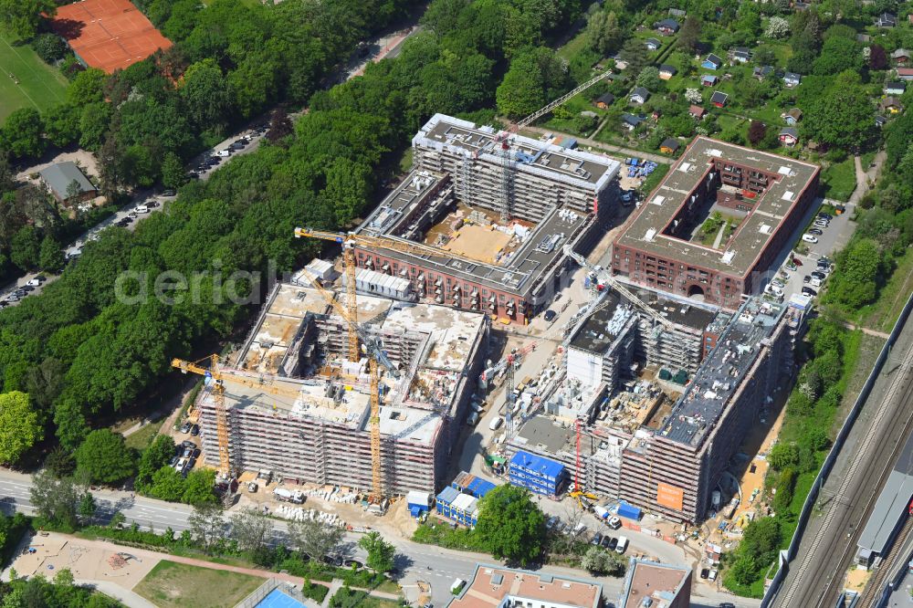Aerial image Hamburg - Construction site to build a new multi-family residential complex Pergolenviertel - Feldahornweg - Alte Woehr in the district Winterhude in Hamburg, Germany