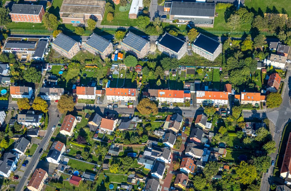 Unna from above - Construction site to build a new multi-family residential complex on street Heinrichstrasse in the district Alte Heide in Unna at Ruhrgebiet in the state North Rhine-Westphalia, Germany
