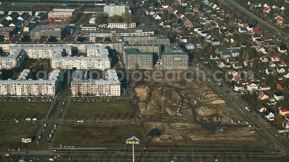Aerial photograph Berlin - Construction site to build a new multi-family residential complex Weisse Taube between Ferdinand-Schultze-Strasse, Plauener Strasse and Landsberger Allee in the district Hohenschoenhausen in Berlin, Germany