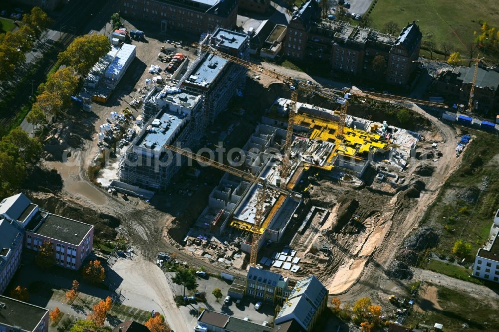 Aerial photograph Mannheim - Construction site to build a new multi-family residential complex Marianne-Cohn-Strasse - Fritz-Salm-Strasse - Friedrich-Ebert-Strasse in the district Neckarstadt-Ost in Mannheim in the state Baden-Wuerttemberg, Germany