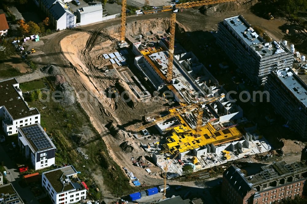 Mannheim from above - Construction site to build a new multi-family residential complex Marianne-Cohn-Strasse - Fritz-Salm-Strasse - Friedrich-Ebert-Strasse in the district Neckarstadt-Ost in Mannheim in the state Baden-Wuerttemberg, Germany
