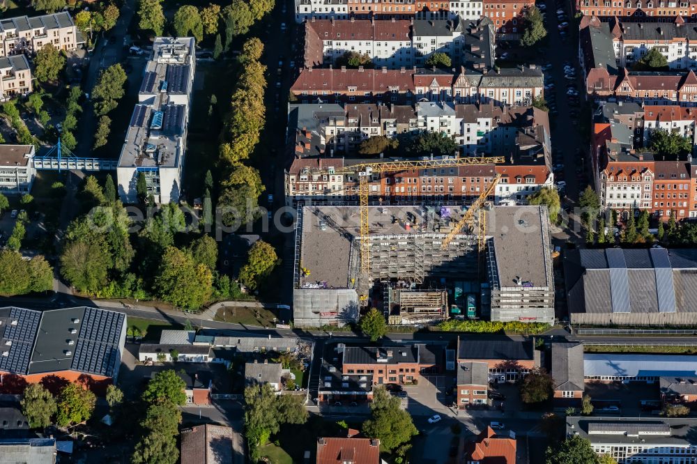Aerial image Kiel - Construction site for a new micro apartment complex Lieblingsplatz on VELO 10 on street Christian-Kruse-Strasse in the district Ravensberg in Kiel in the state Schleswig-Holstein, Germany