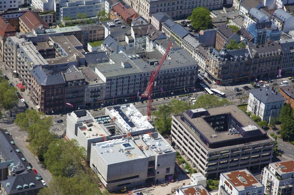 Aerial image Wiesbaden - Construction site of museum building ensemble Reinhard Ernst on Wilhelmstrasse in Wiesbaden in the state Hesse, Germany