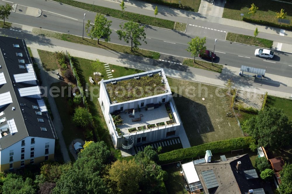München, Trudering-Riem from the bird's eye view: Construction of a neighborhood meeting and self-help organization at the Bajuwarenstrasse in Munich in Bavaria. Designed by zillerplus architects and urban planners enstand a modern multi - purpose building with the goal of civic engagement in the Quartier activate