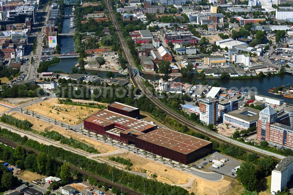 Hamburg from the bird's eye view: Construction site for the new building of Opernwerkstaetten and -fandi for the Hamburger Staatsoper on Billstrasse in the district Rothenburgsort in Hamburg, Germany