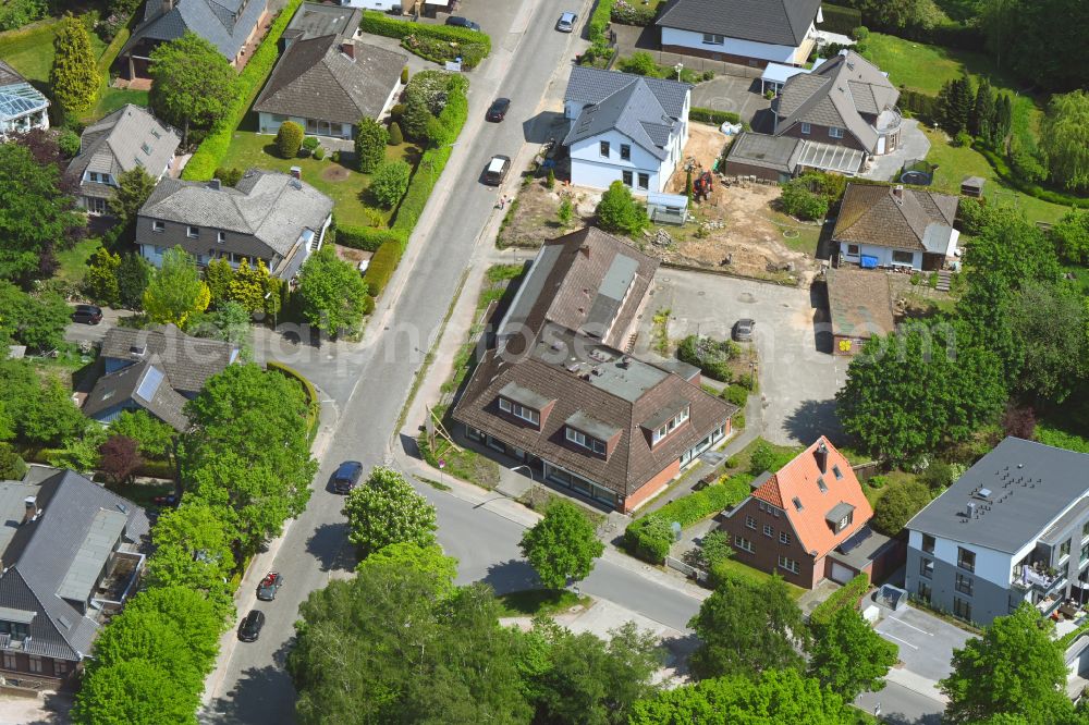 Hamburg from the bird's eye view: Construction site of a city villa in residential area of single-family settlement STADTVILLEN IM PARK in the district Wohldorf - Ohlstedt in Hamburg, Germany