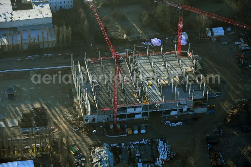 Aerial image Berlin - Construction site of data center building and online data processing hub in Marienpark on Lankwitzer Strasse in the district Mariendorf in Berlin, Germany