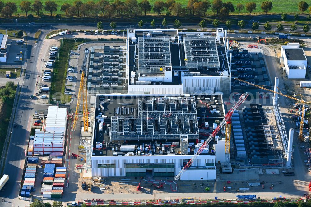 Mittenwalde from the bird's eye view: Construction site of data center building and online data processing hub on street Dahmestrasse in Mittenwalde in the state Brandenburg, Germany
