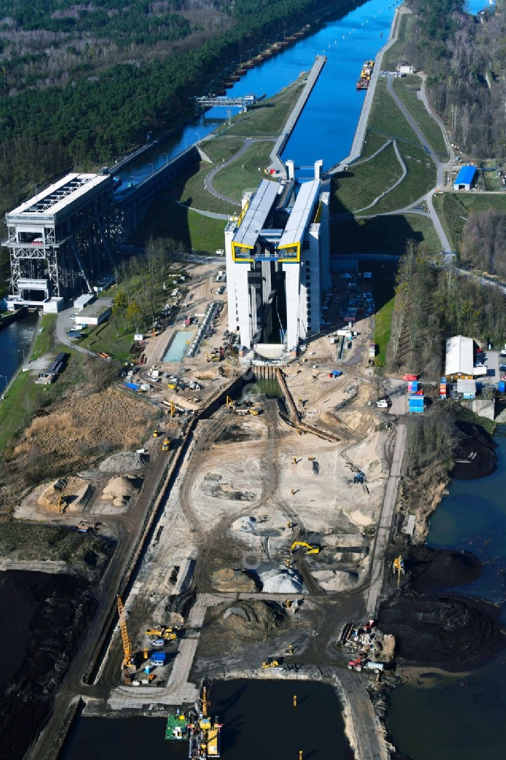Aerial photograph Niederfinow - Construction of the Niederfinow ship lift on the Finow Canal in the state of Brandenburg