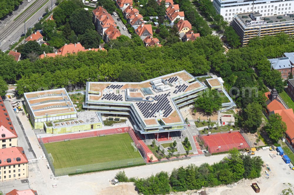 Aerial photograph München - Site of the school building in Kreativquartier on Infanteriestrasse in the district Schwabing-West in Munich in the state Bavaria, Germany