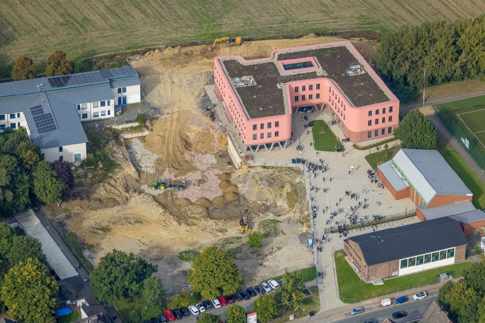 Aerial image Dortmund - Construction site for the new school building Reinoldi secondary school in the district Bodelschwingh in Dortmund at Ruhrgebiet in the state North Rhine-Westphalia, Germany