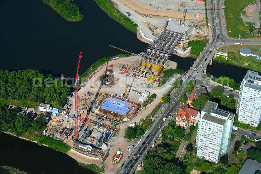 Aerial photograph Magdeburg - New construction of the motorway route of Ersatzneubau Strombrueckenzug in the district Werder in Magdeburg in the state Saxony-Anhalt, Germany