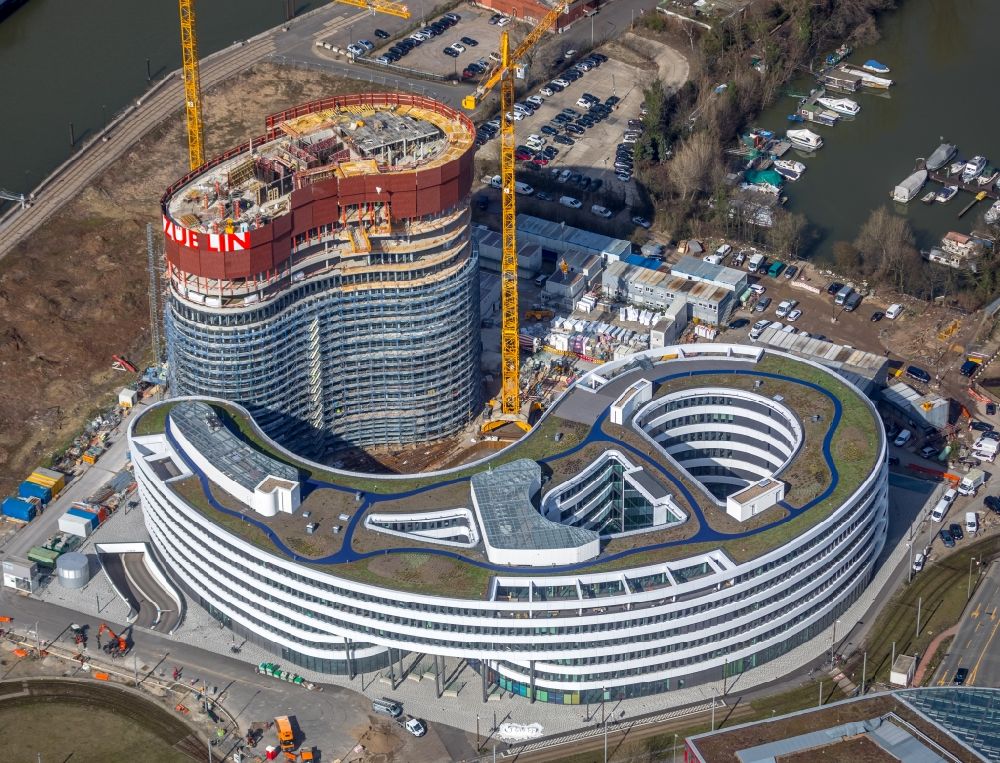 Düsseldorf from above - Construction site for the new building trivago-Zentrale on Kesselstrasse in the district Medienhafen in Duesseldorf in the state North Rhine-Westphalia