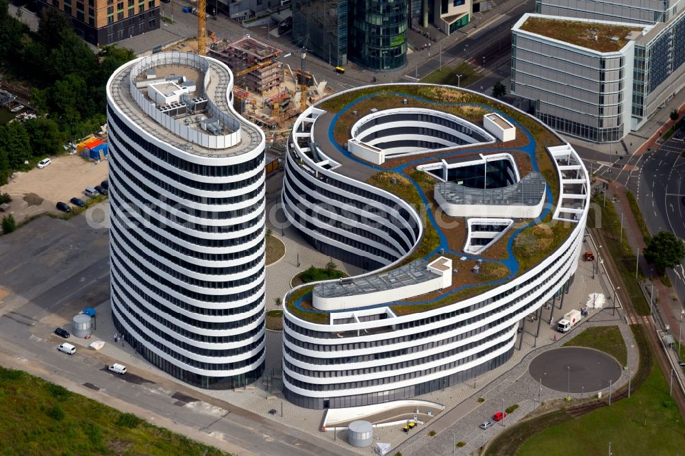 Aerial photograph Düsseldorf - Construction site for the new building trivago-Zentrale on Kesselstrasse in the district Medienhafen in Duesseldorf at Ruhrgebiet in the state North Rhine-Westphalia