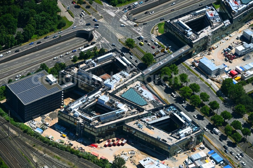 Hannover from above - New construction of the company administration building of Continental AG on Hans-Boeckler-Allee in the district Suedstadt-Bult in Hannover in the state Lower Saxony, Germany