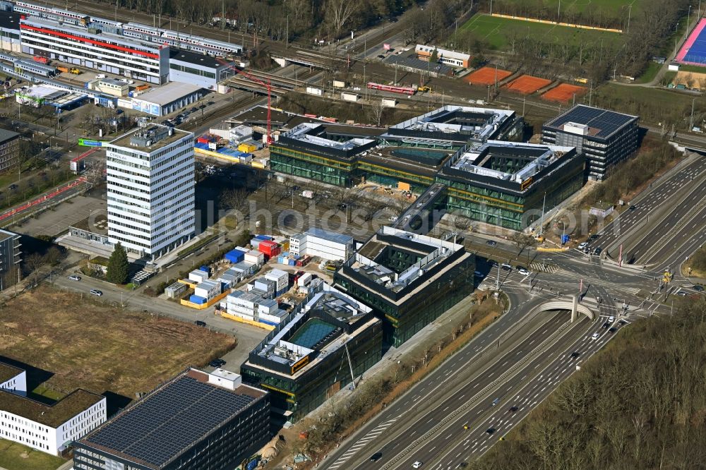 Aerial image Hannover - New construction of the company administration building of Continental AG on Hans-Boeckler-Allee in the district Suedstadt-Bult in Hannover in the state Lower Saxony, Germany