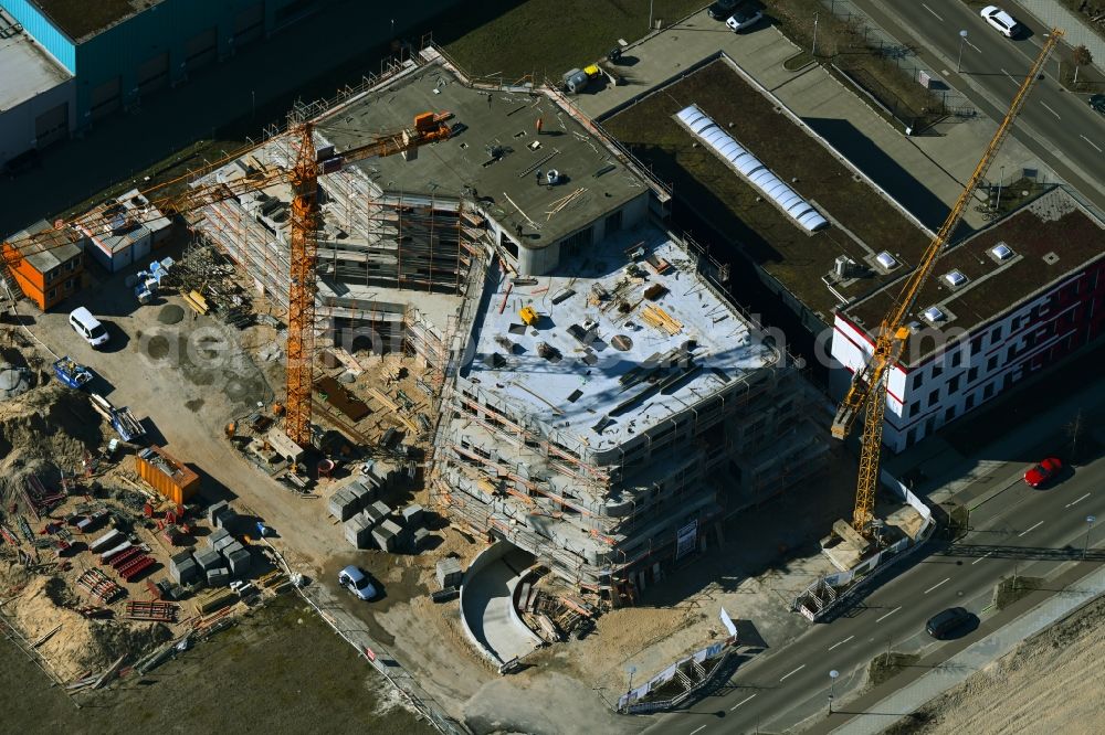 Aerial photograph Berlin - New construction of the company administration building EvoLogics GmbH on Wagner-Regeny-Strasse in the district Johannisthal in Berlin, Germany