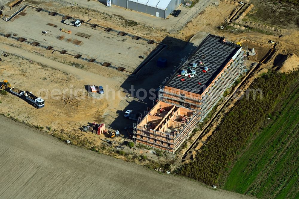 Altlandsberg from the bird's eye view: New construction of the company administration building of the RPG Unternehmensgruppe An der Muehle in Altlandsberg in the state Brandenburg, Germany