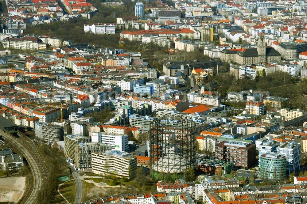 Berlin from the bird's eye view: New construction of the company administration building of GASAG on EUREF-Campus in the district Schoeneberg in Berlin, Germany
