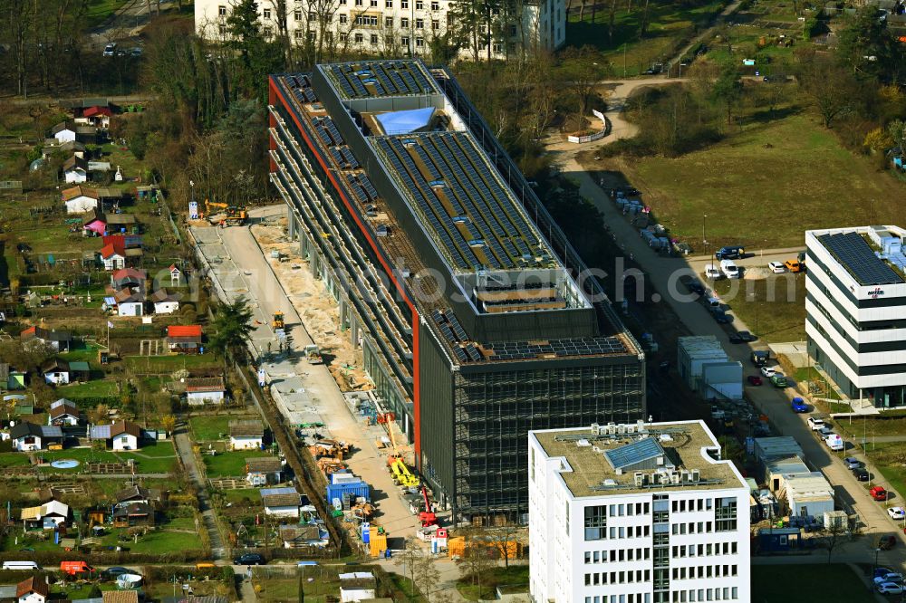 Karlsruhe from above - New construction of the company administration building Vec-tor Cam-pus on street Hirtenweg - Emmy-Noether-Strasse in the district Rintheim in Karlsruhe in the state Baden-Wuerttemberg, Germany