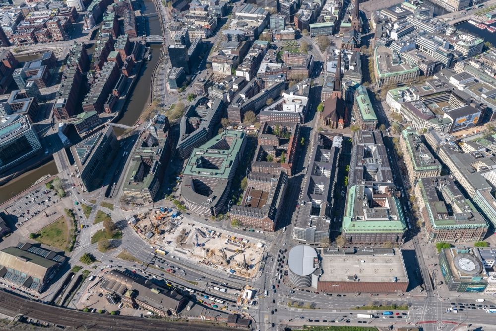 Aerial image Hamburg - Construction site for the construction of a multi-family residential and commercial building Johannis-Kontor in the old town in Hamburg, Germany